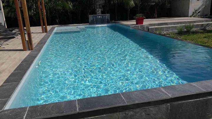 Entreprise de construction de piscines traditionnelles à L'Étang-Salé