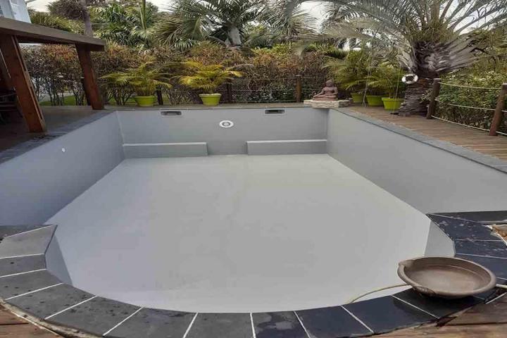 Des spécialistes en rénovation de piscine à L'Étang-Salé